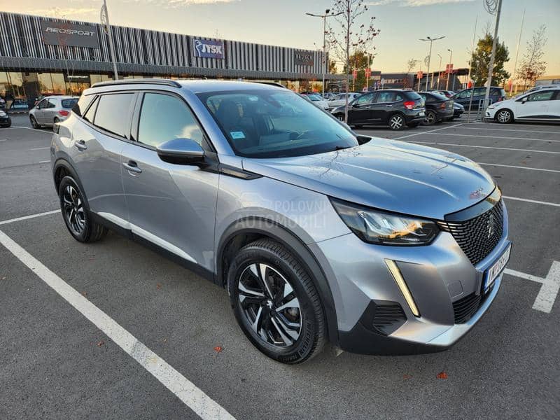 Peugeot 2008 1.2 Allure AT 130