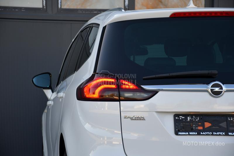 Opel Zafira 1.6 / METAN / N0VA