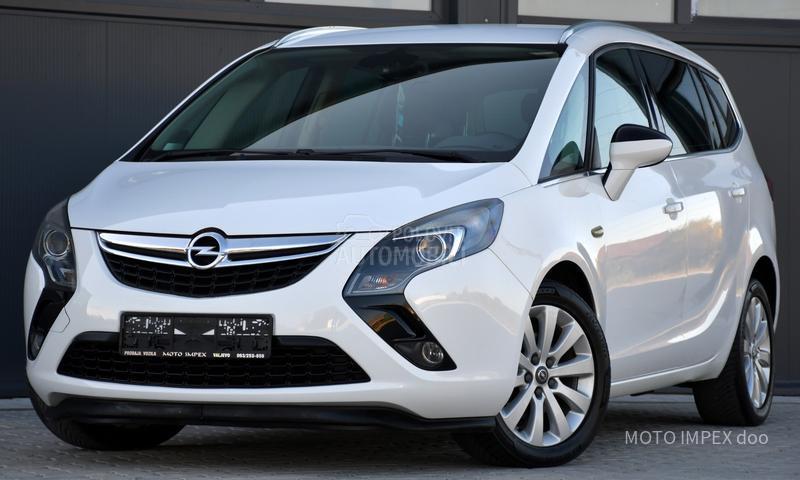 Opel Zafira 1.6 / METAN / N0VA