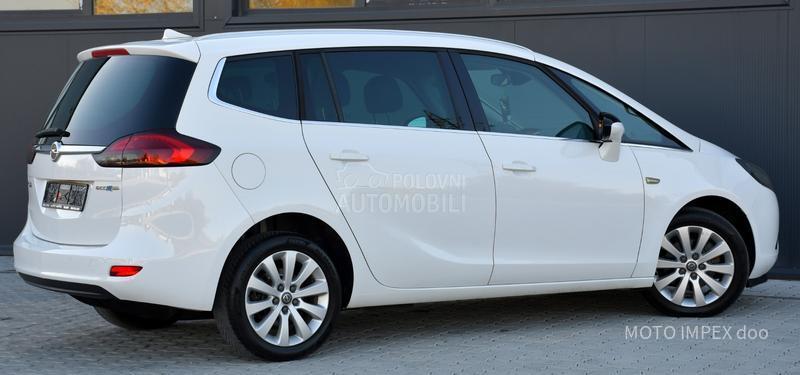 Opel Zafira 1.6 / METAN / N0VA