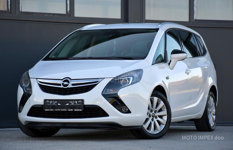 Opel Zafira 1.6 / METAN / N0VA