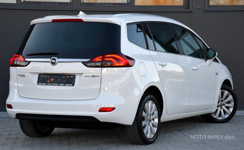 Opel Zafira 1.6 / METAN / N0VA