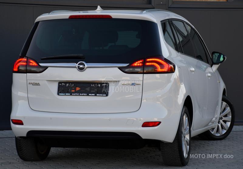Opel Zafira 1.6 / METAN / N0VA