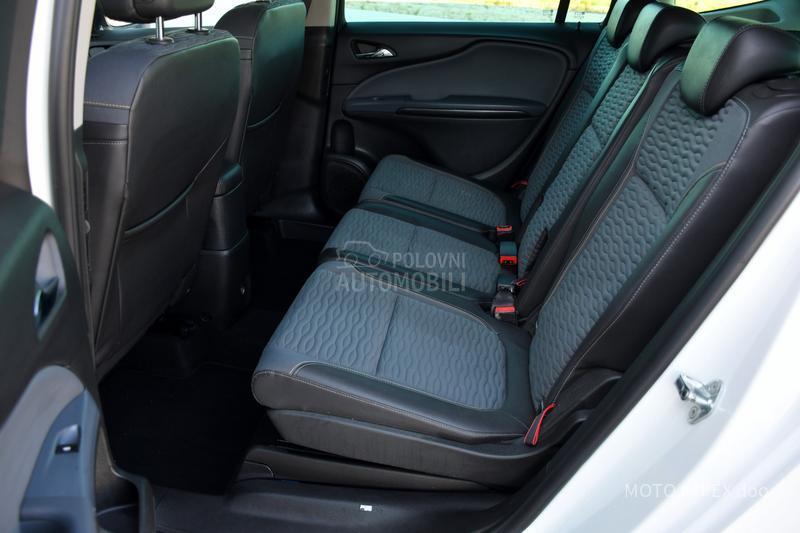 Opel Zafira 1.6 / METAN / N0VA