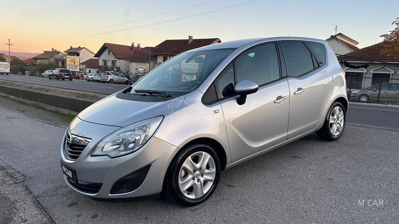 Opel Meriva mala km  N o V