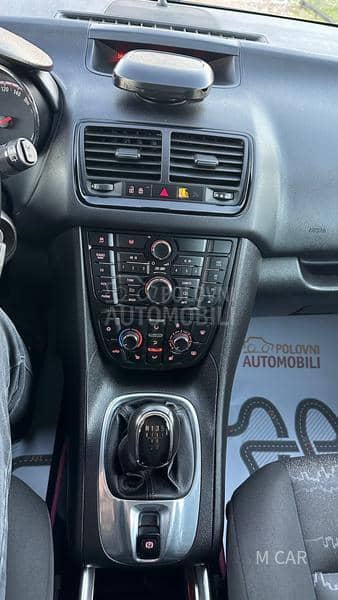 Opel Meriva mala km  N o V