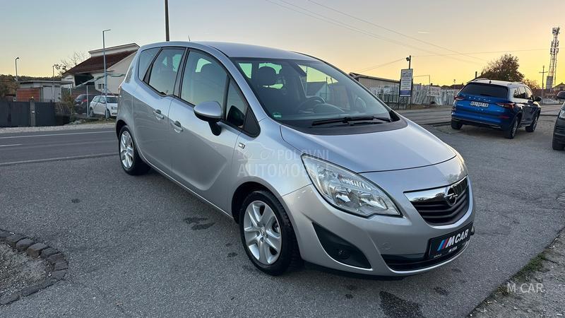 Opel Meriva mala km  N o V