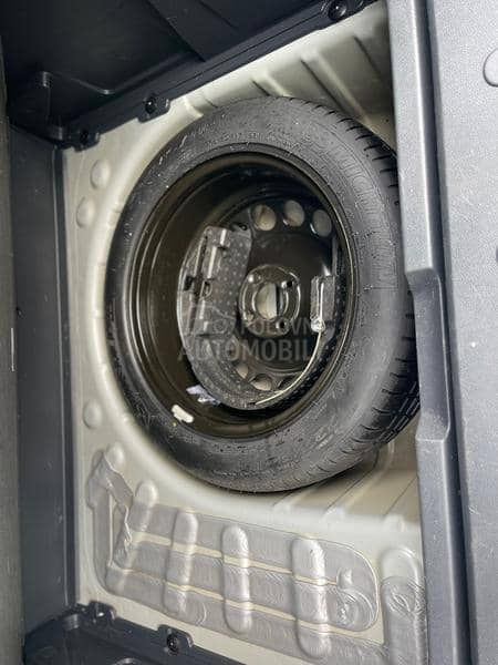 Peugeot 3008 P A N O. A U T