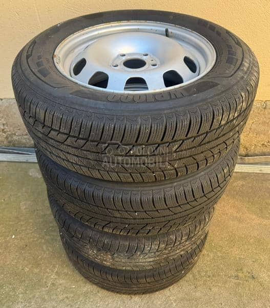 Dacia Duster 4x4 fuull NOV