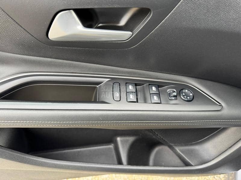 Peugeot 3008 allure/at8
