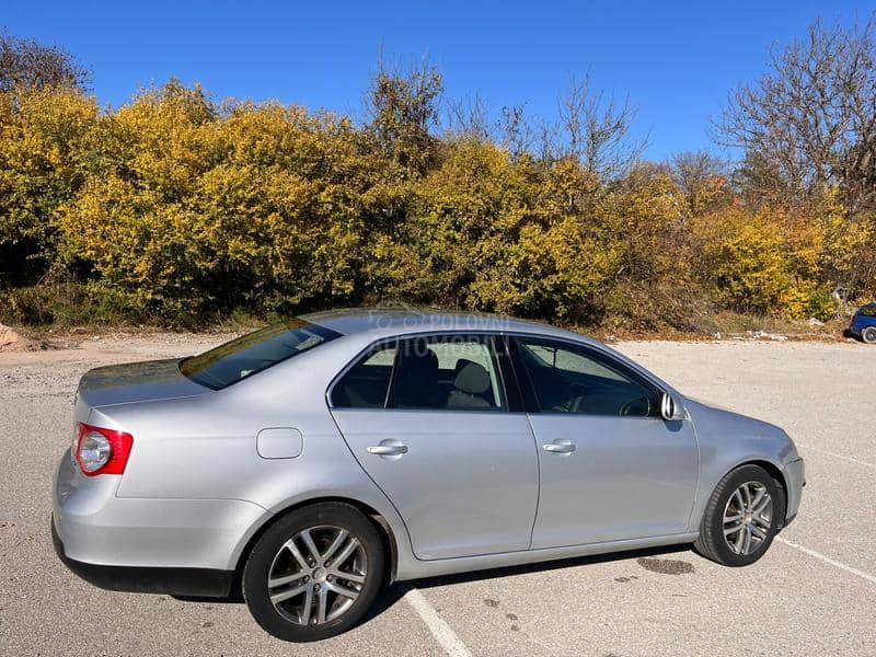 Volkswagen Jetta 2.0 TDI