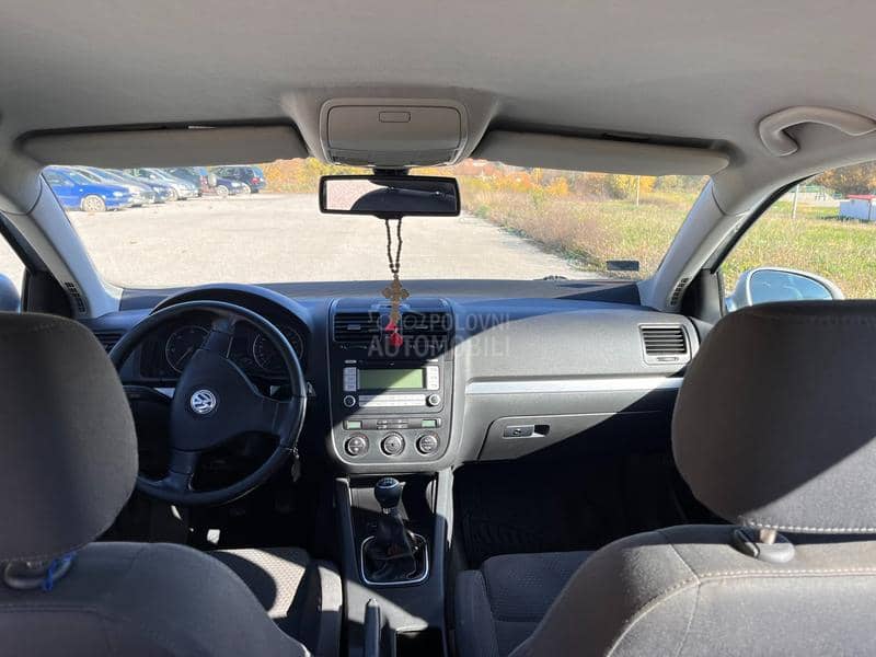 Volkswagen Jetta 2.0 TDI