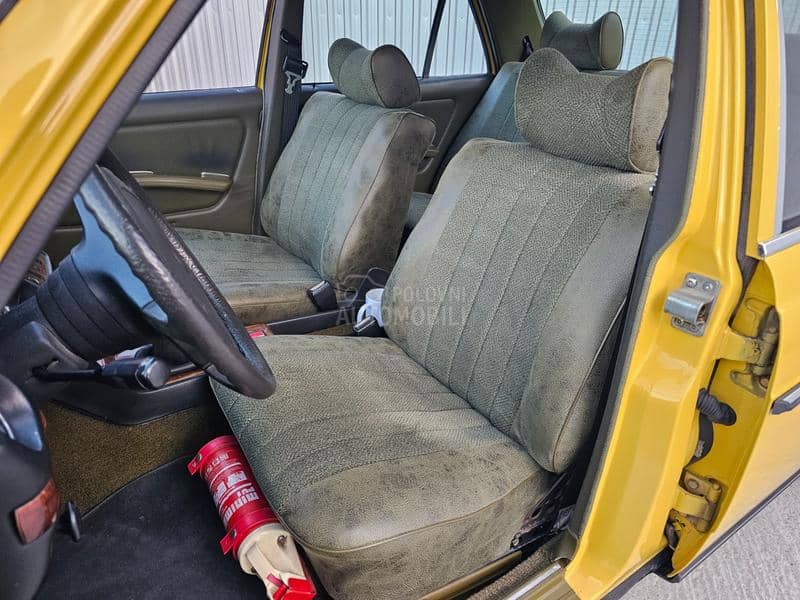 Mercedes Benz E 240 D  W123