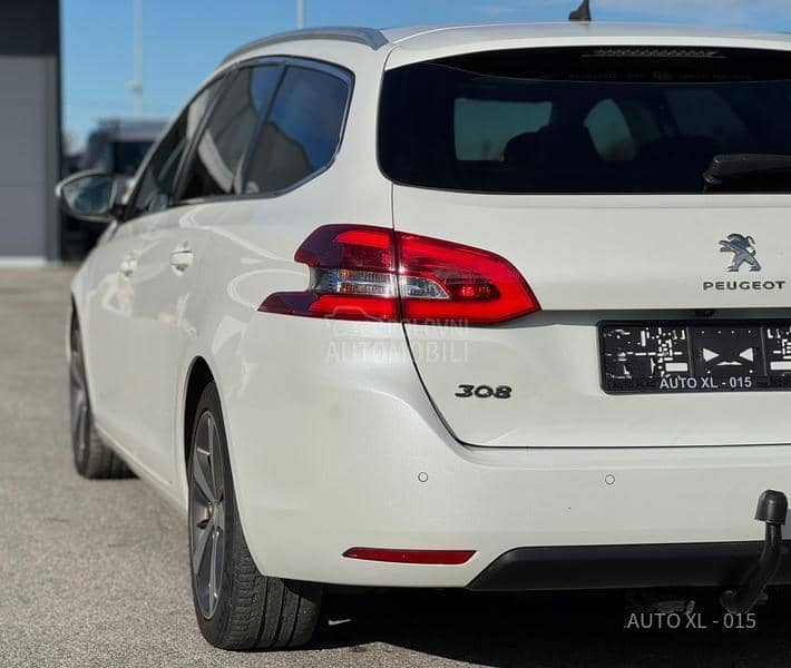 Peugeot 308 2.0 EHDI // ALLURE