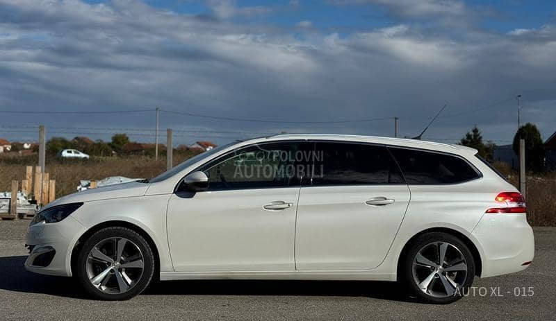 Peugeot 308 2.0 EHDI // ALLURE