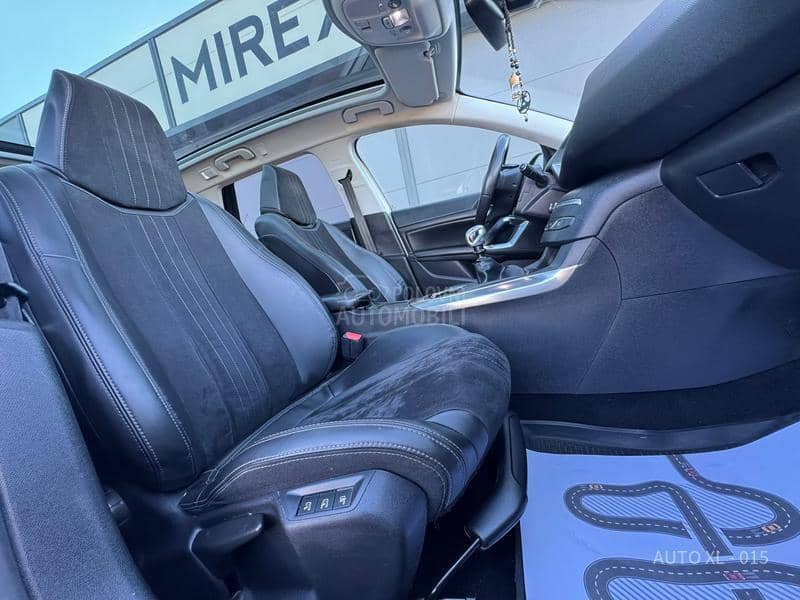 Peugeot 308 2.0 EHDI // ALLURE