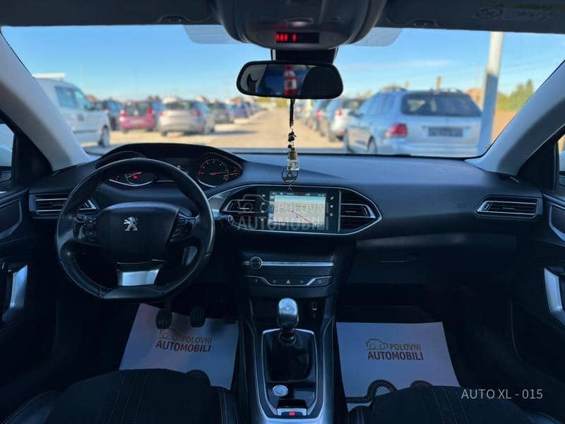 Peugeot 308 2.0 EHDI // ALLURE