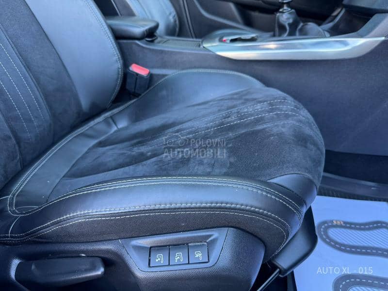 Peugeot 308 2.0 EHDI // ALLURE