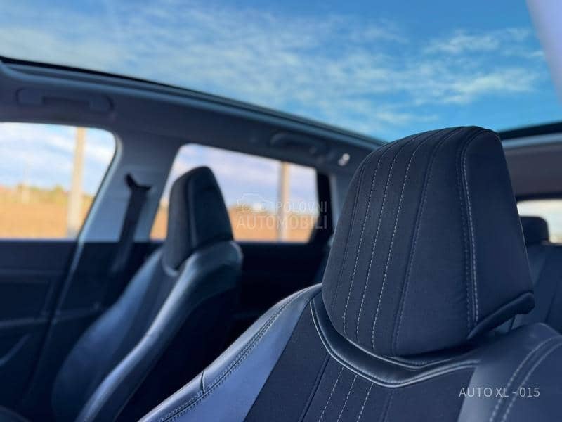 Peugeot 308 2.0 EHDI // ALLURE