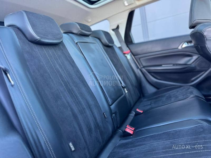 Peugeot 308 2.0 EHDI // ALLURE