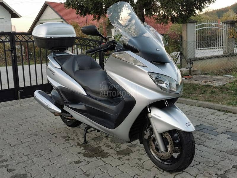 Yamaha YP400A MAJESTY