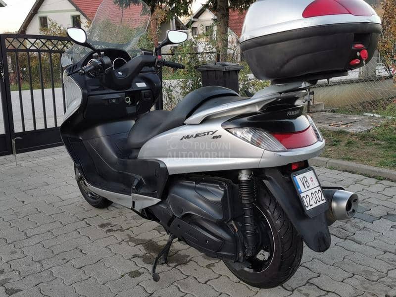 Yamaha YP400A MAJESTY