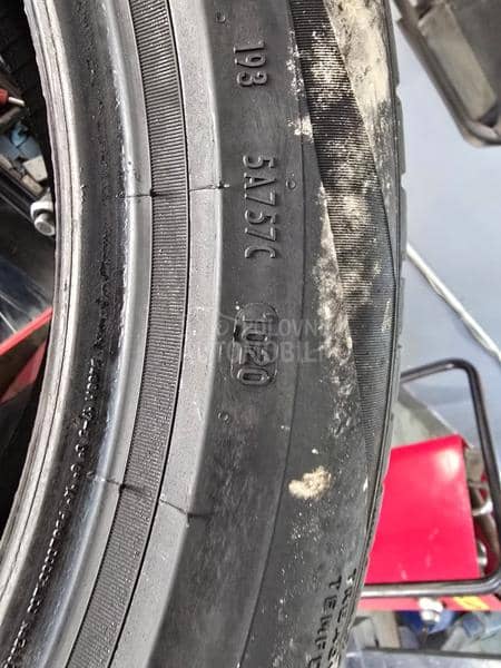 Pirelli 255/45 R19 Letnja