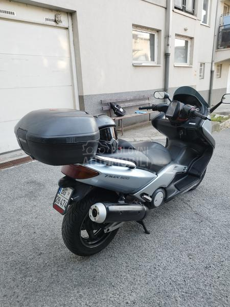 Yamaha T Max