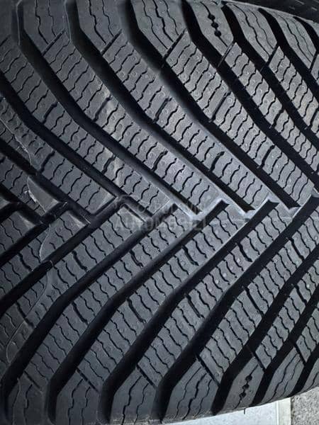 Michelin 225/50 R18 Zimska