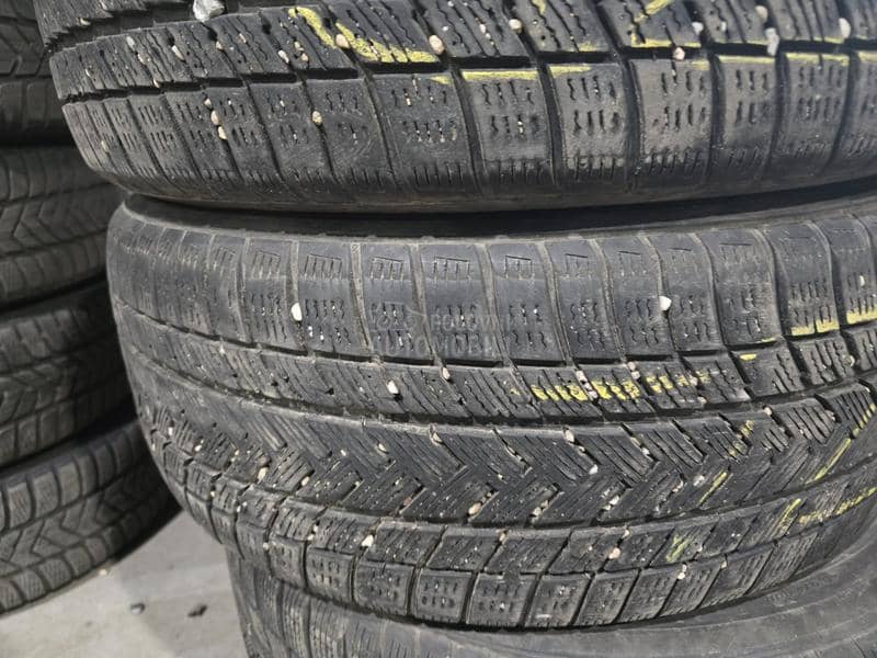 Gripmax 225/50 R18 Zimska