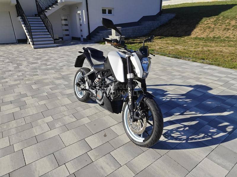 KTM duke