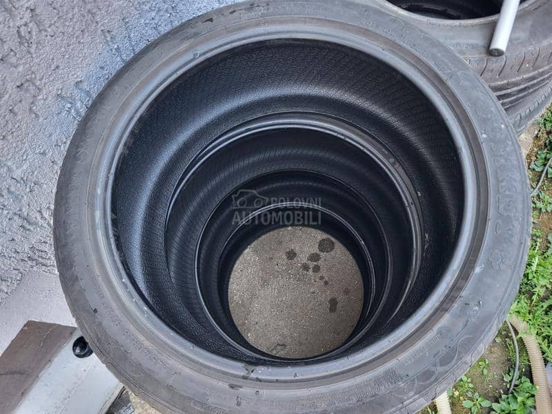 Tomket 245/40 R18 Letnja