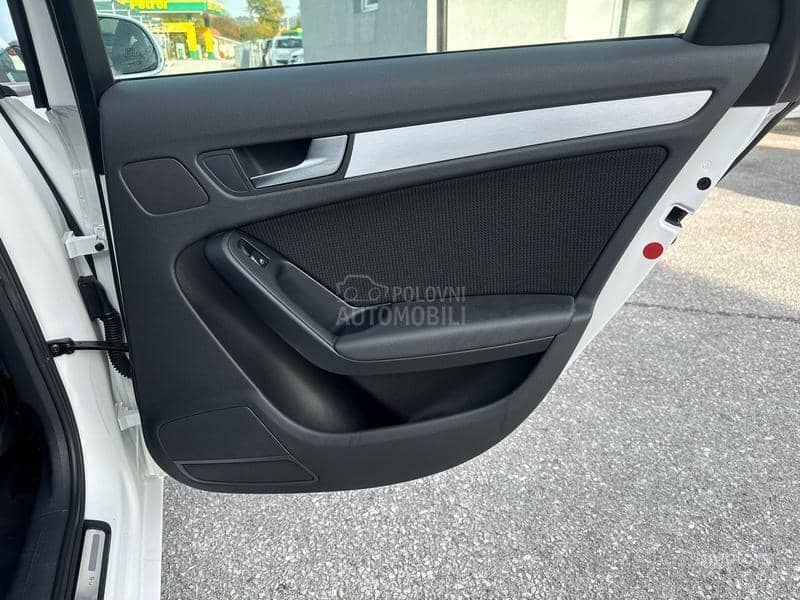 Audi A4 2.0 tdi S-line