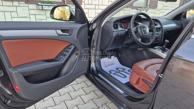 Audi A4 //L- E-D//K O Ž A//