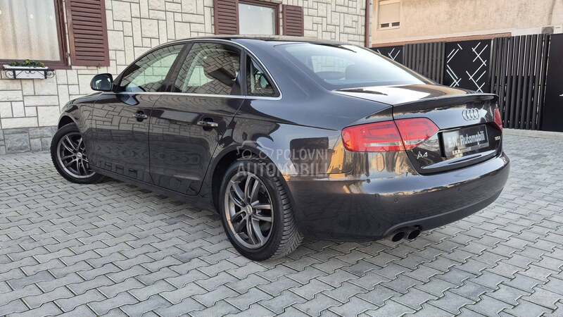Audi A4 //L- E-D//K O Ž A//