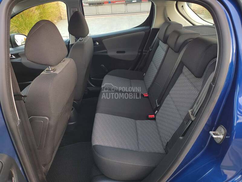 Peugeot 207 1,4i 2009 101000 k m