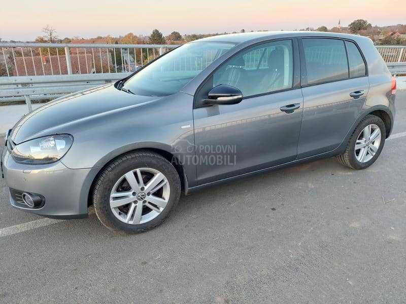 Volkswagen Golf 6 1.6TDI MATCH JEDINI