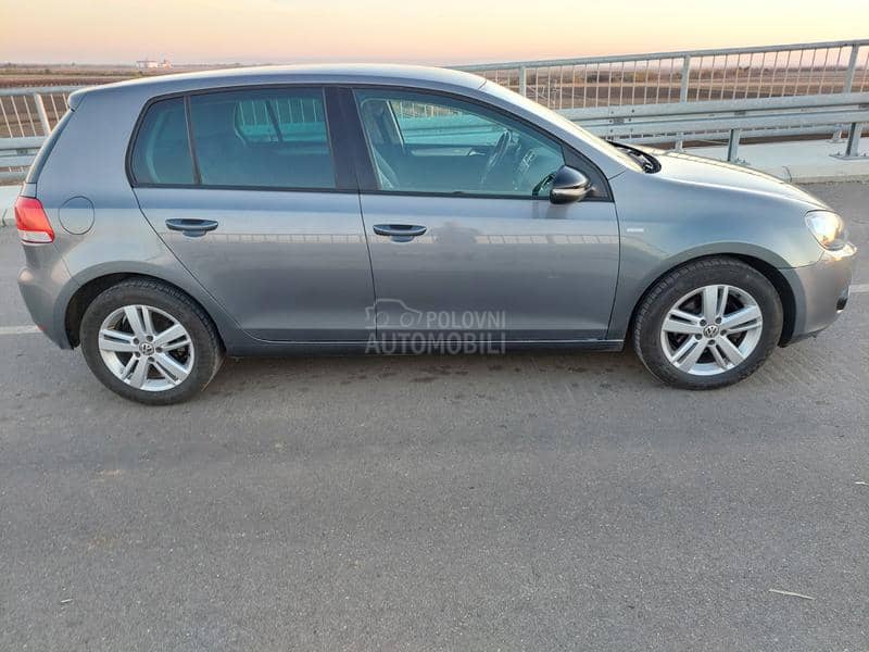 Volkswagen Golf 6 1.6TDI MATCH JEDINI