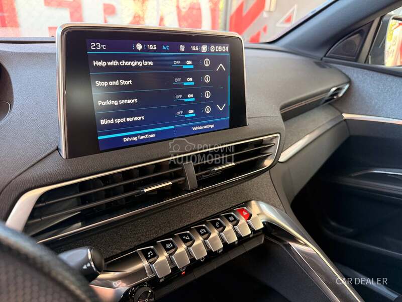 Peugeot 5008 1.5hdi/GT/AUT/360