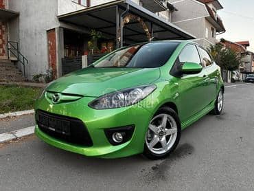 Mazda 2 