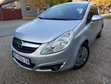 Opel Corsa D 1.2 b