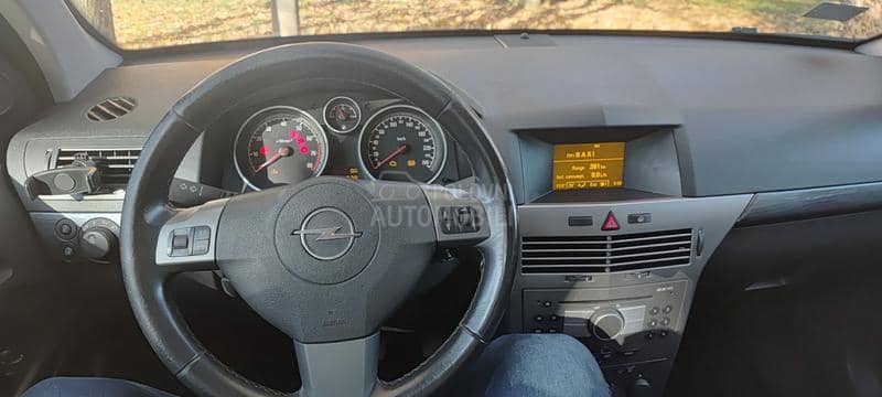 Opel Astra H 1.6 Twinport