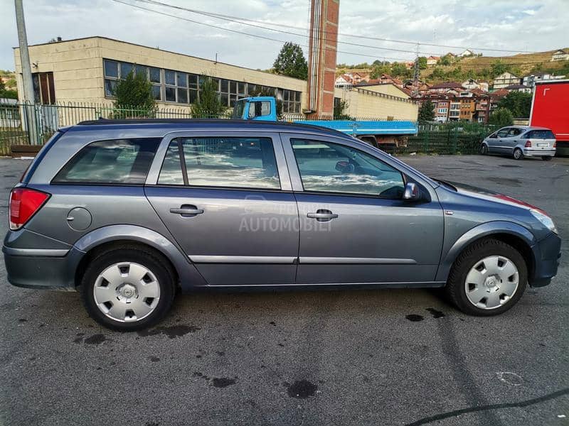 Opel Astra H 