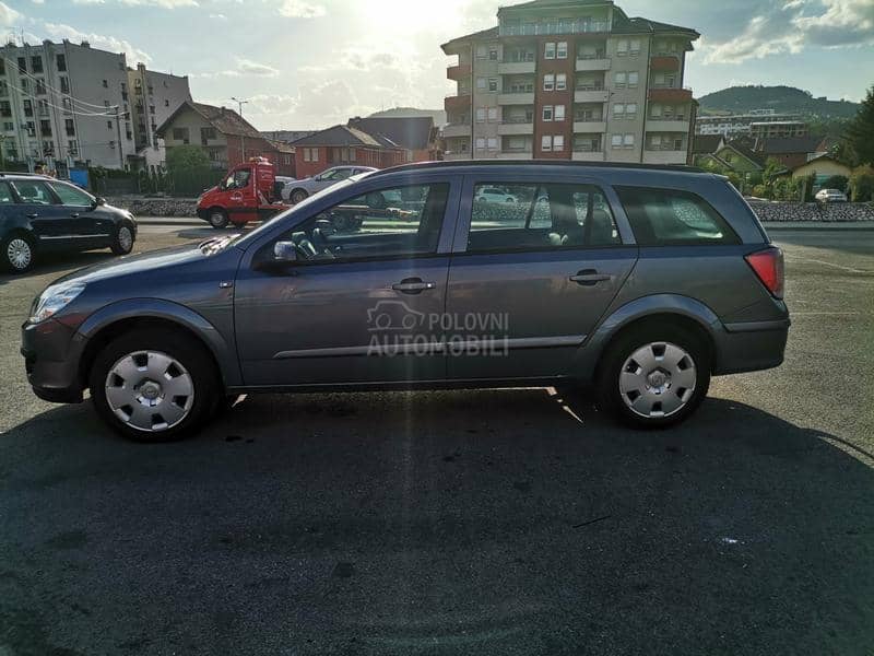Opel Astra H 
