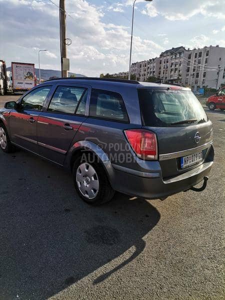 Opel Astra H 