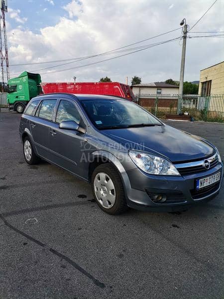 Opel Astra H 