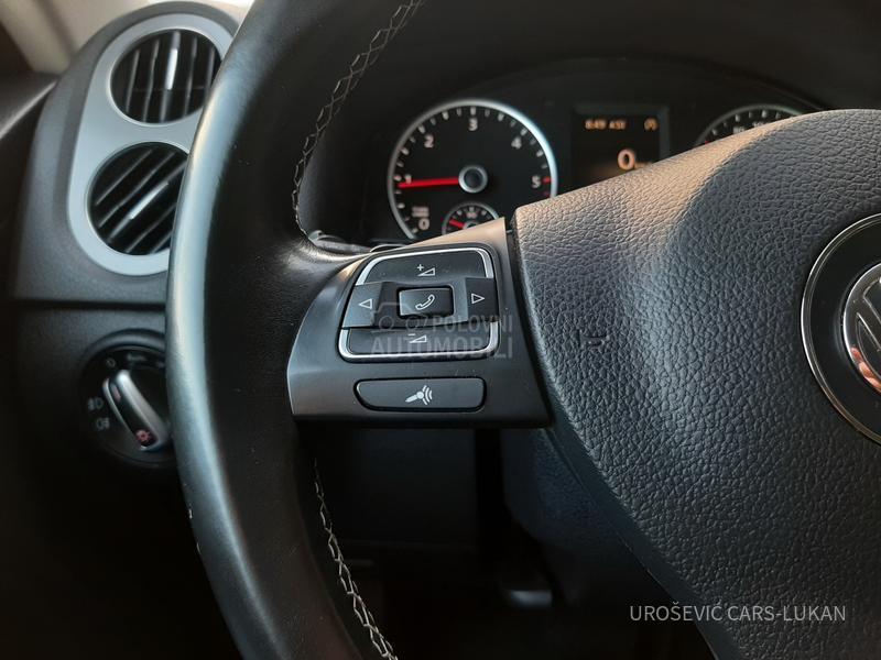 Volkswagen Tiguan Lounge DSG 4x4 CH