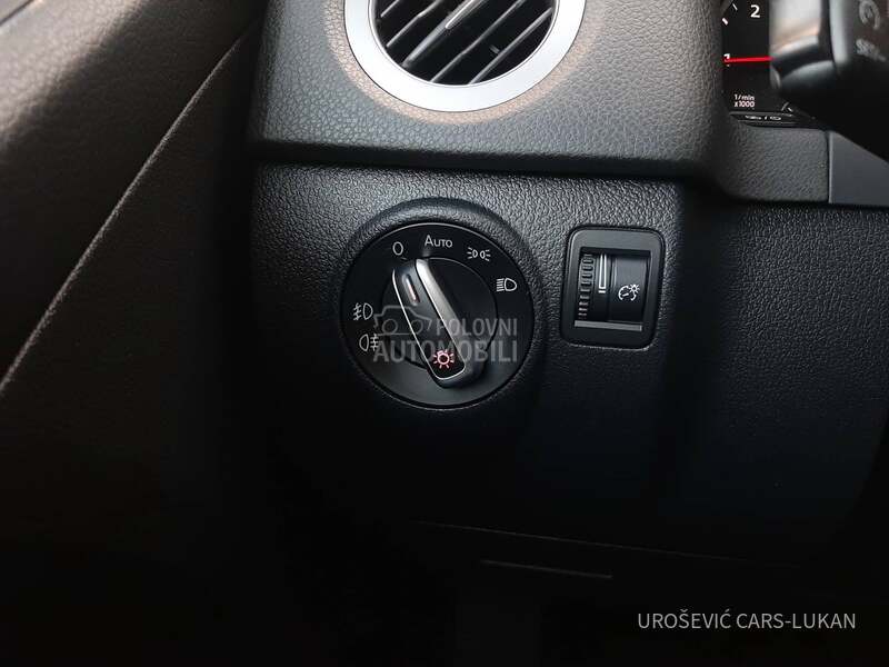 Volkswagen Tiguan Lounge DSG 4x4 CH