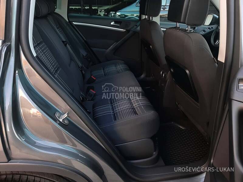 Volkswagen Tiguan Lounge DSG 4x4 CH