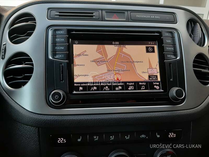 Volkswagen Tiguan Lounge DSG 4x4 CH